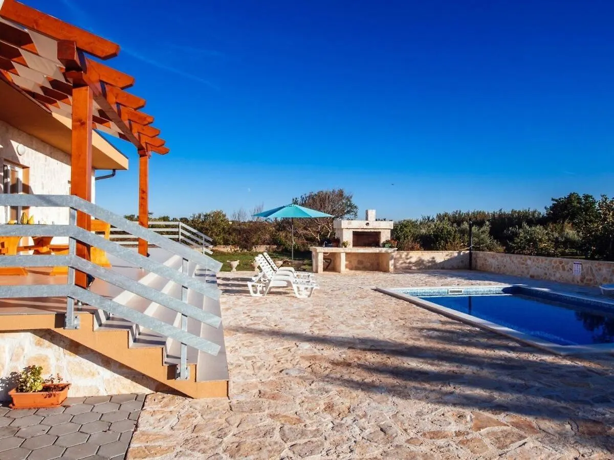 Holiday Home Ana Dreams - By Ta Leut Agency Privlaka